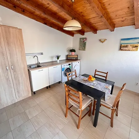 Lavanda Apartament