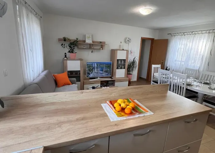 Apartament Lavanda *